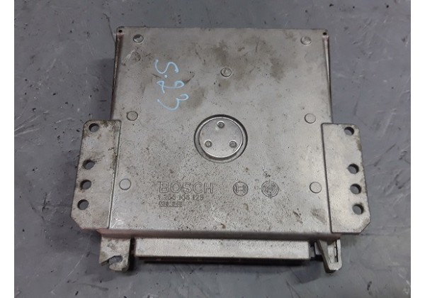 Блок управління двигуном Renault Safrane 2.5l, 7700101699